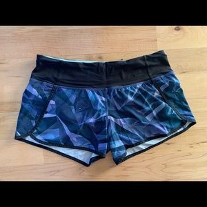 Lululemon Speed Up Shorts 4”